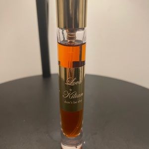 Love don’t be shy by Kilian